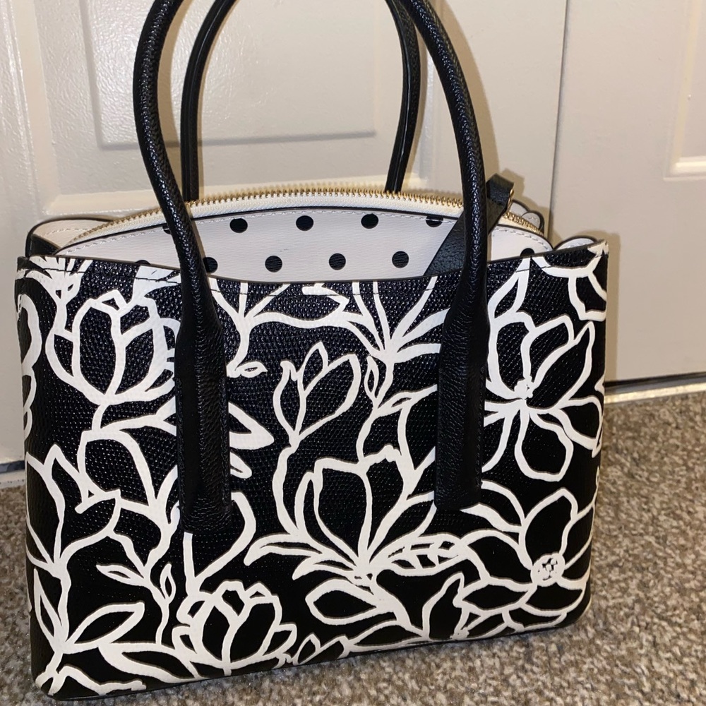 Kate Spade ♠️ Satchel - Picture 2 of 5